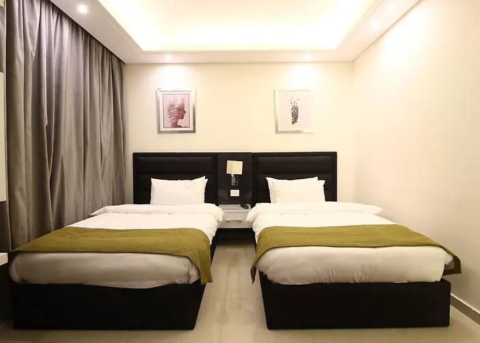 Palm Ville Suites